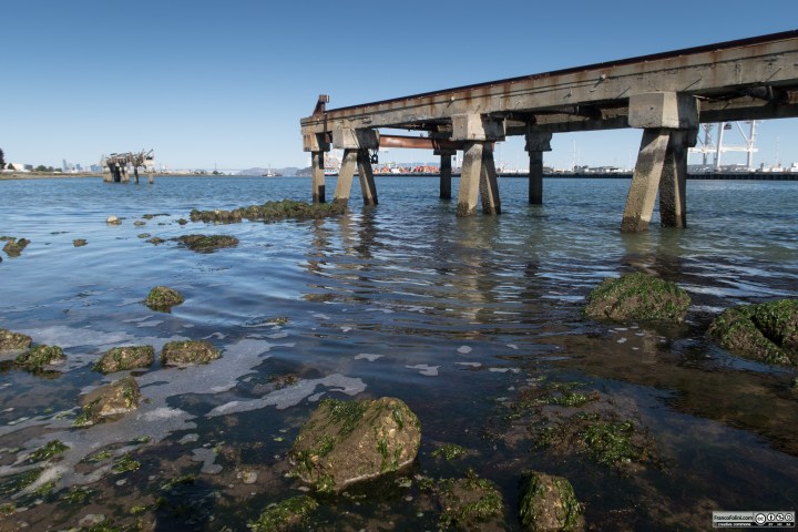 The canal between Oakland and Alameda