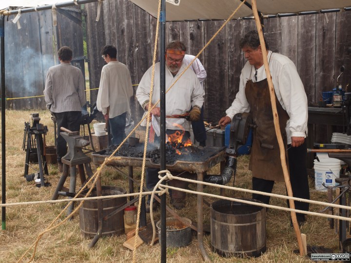 Fort Ross: rievocazione storica dlla vita del forte e del villaggio russo che sis tiene ogni anno alla fine di luglio.