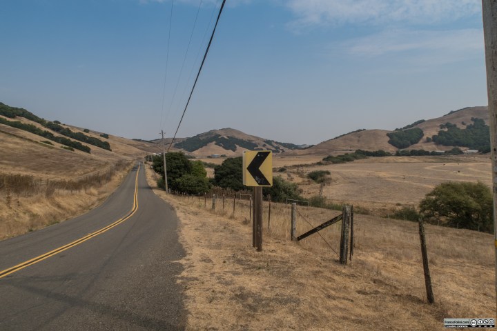 La strada tra Petaluma e Tomales offre continuamente angoli pittoreschi