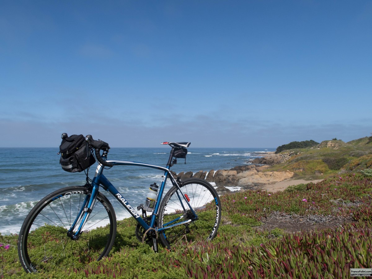 Da Half Moon Bay a Santa Cruz, lungo il Pacifico in&nbsp;bicicletta