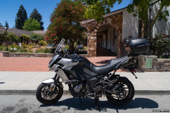 Sosta di viaggio a Santa Cruz, cittadina universitaria e località' turistica lungo la costa del Pacifico.